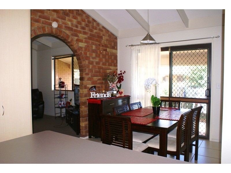 15 Truscott Street, Wilsonton QLD 4350