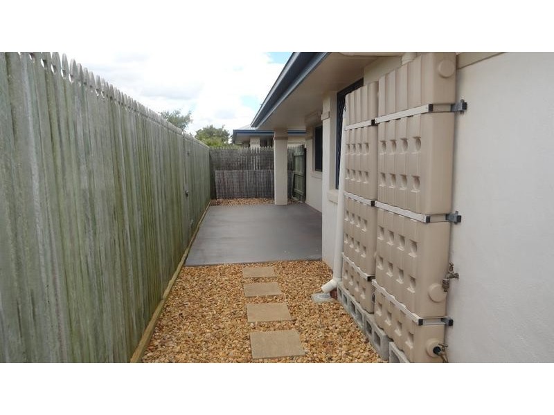 3/251 Nelson Street, Kearneys Spring QLD 4350