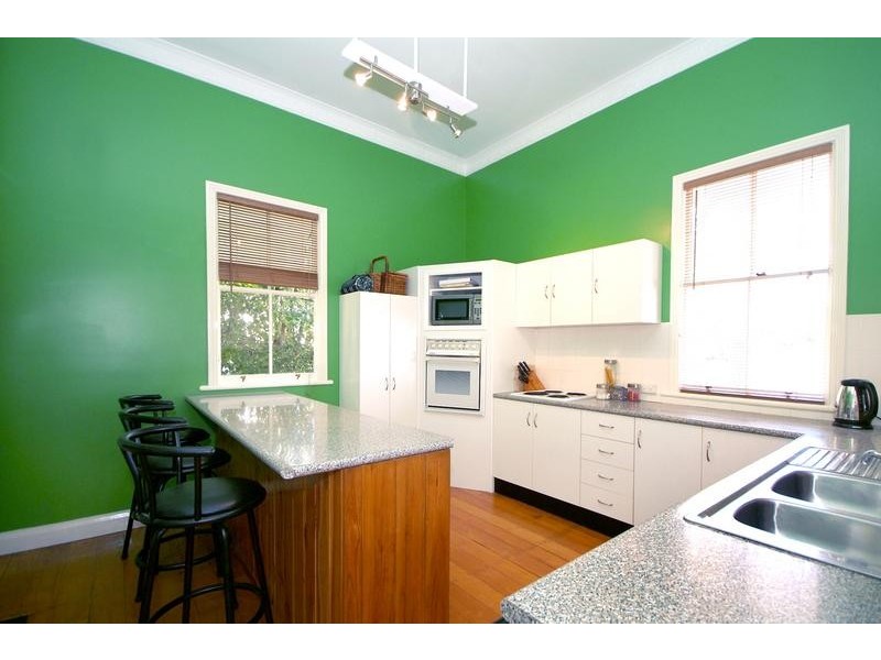 8 Somme Street, North Toowoomba QLD 4350