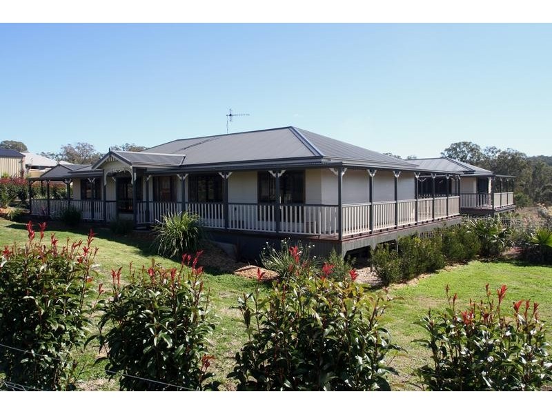 11 Carmelina Court, Hodgson Vale QLD 4352