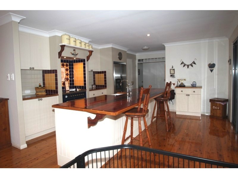 11 Carmelina Court, Hodgson Vale QLD 4352