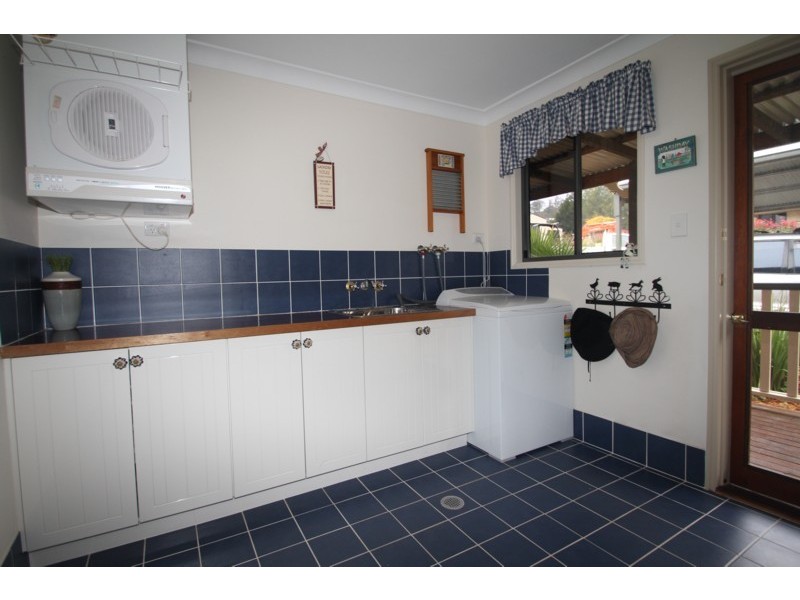 11 Carmelina Court, Hodgson Vale QLD 4352