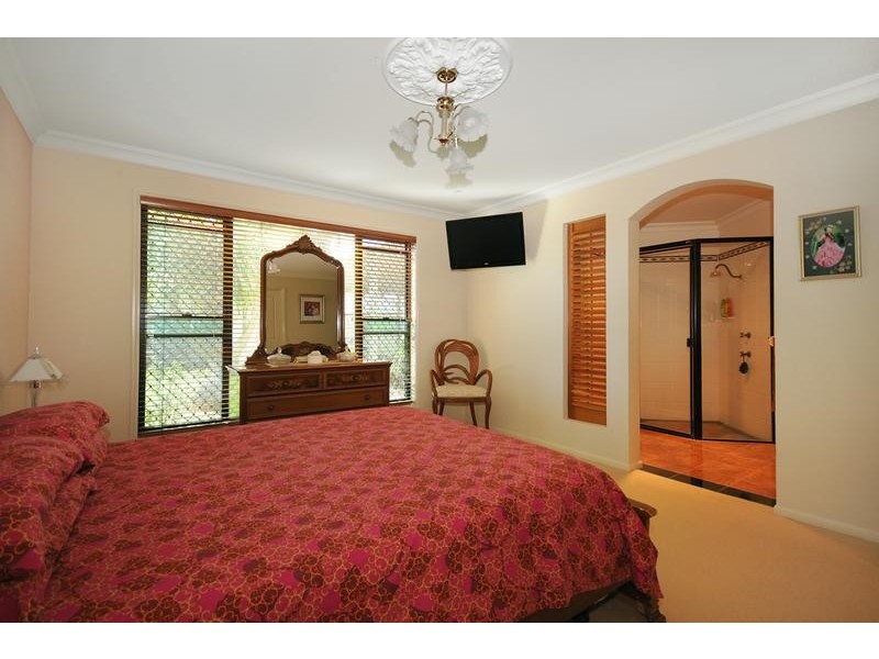 153 Spring Street, Middle Ridge QLD 4350