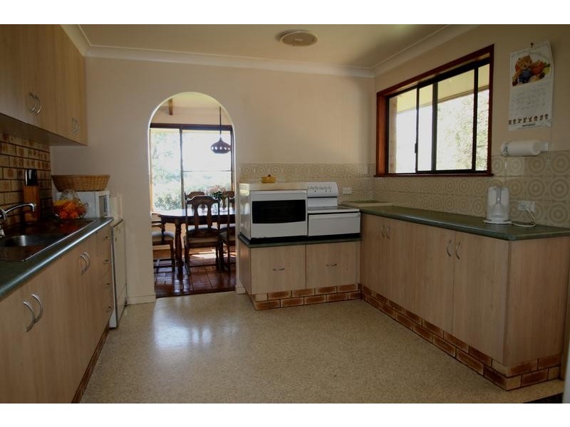 7 Fawngrove Drive, Glenvale QLD 4350