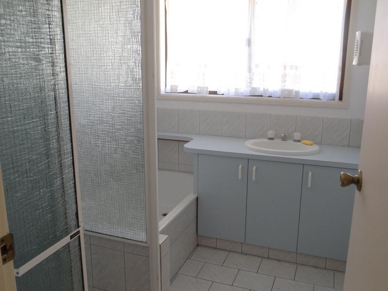 2/15 Paradise Street, Harristown QLD 4350