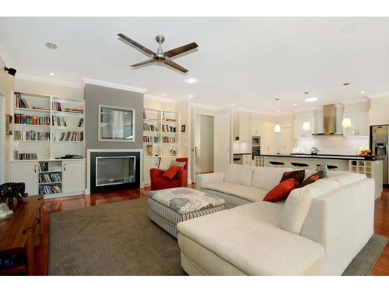 1b Eleanor Street, East Toowoomba QLD 4350