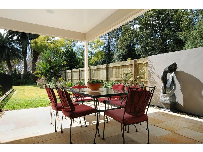 1b Eleanor Street, East Toowoomba QLD 4350
