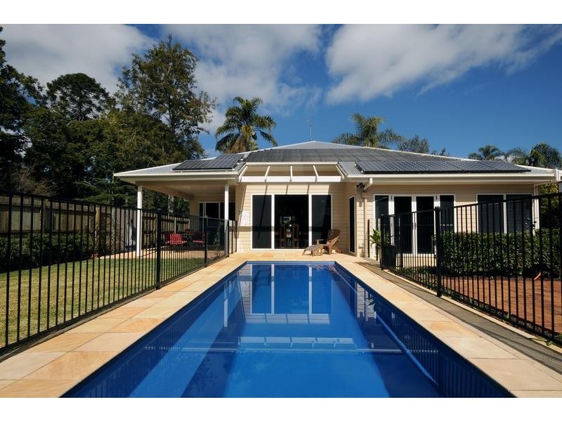 1b Eleanor Street, East Toowoomba QLD 4350