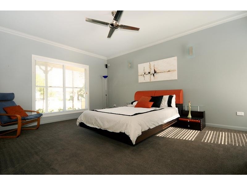 1b Eleanor Street, East Toowoomba QLD 4350