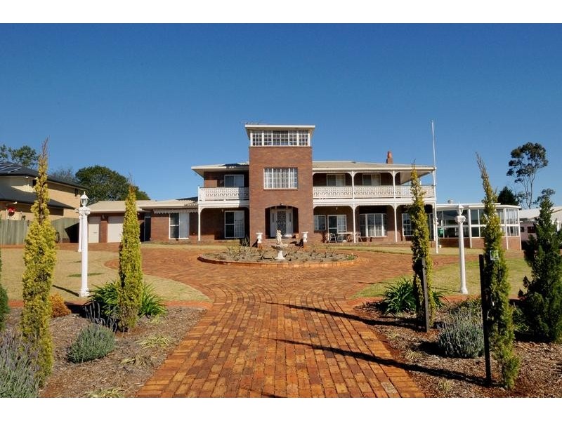 20 Collingwood Close, Middle Ridge QLD 4350