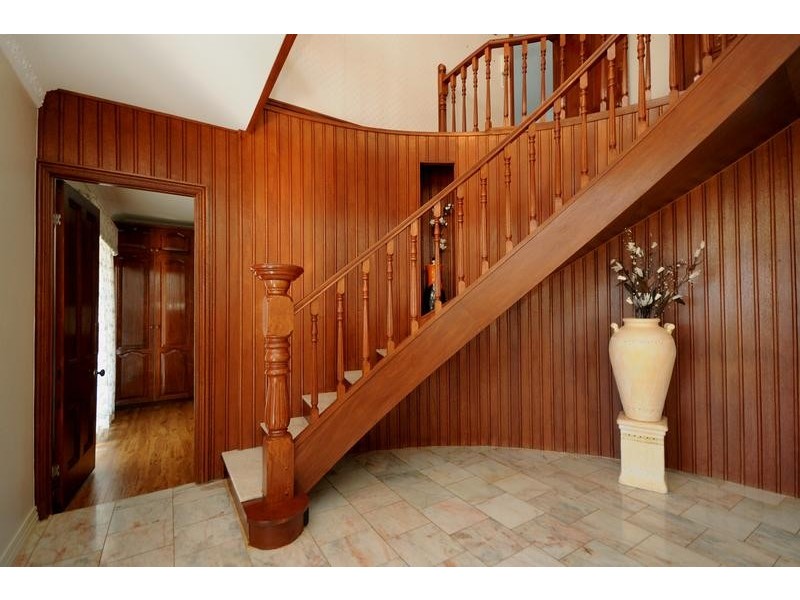 20 Collingwood Close, Middle Ridge QLD 4350