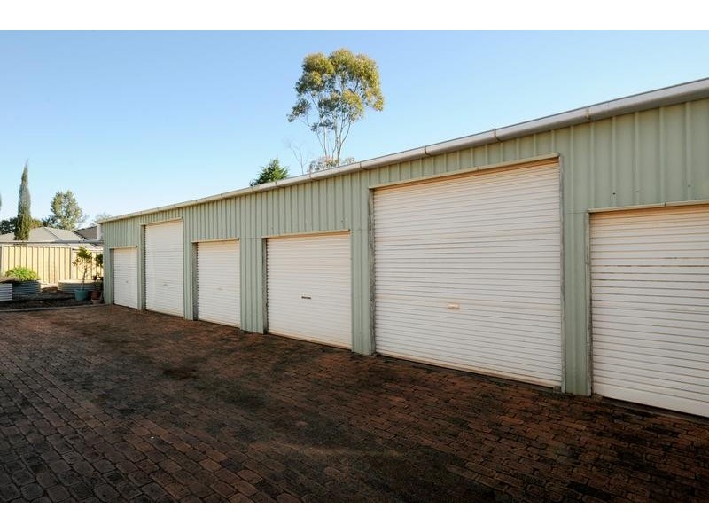 20 Collingwood Close, Middle Ridge QLD 4350