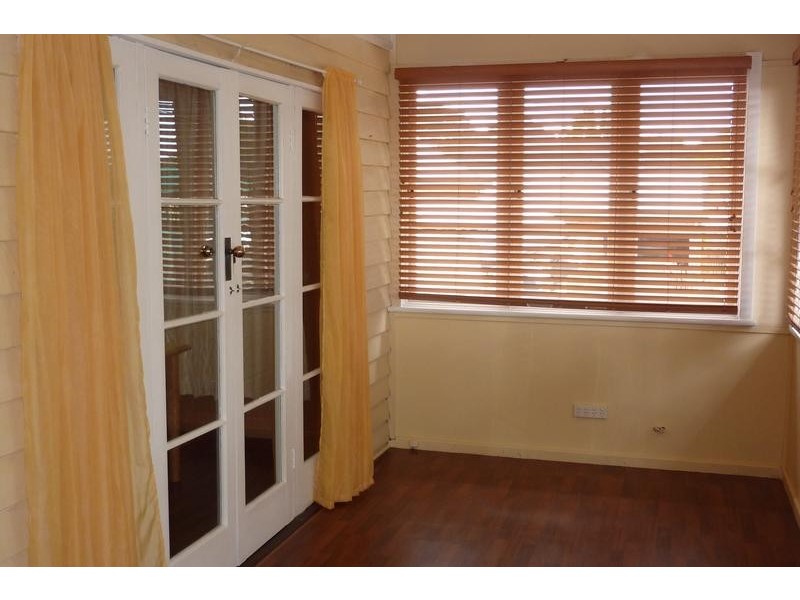 22 Clairmont Street, Newtown QLD 4350