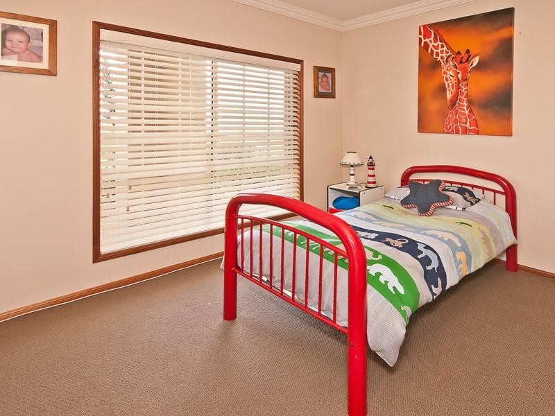 1 Panorama Crescent, Gowrie Junction QLD 4352
