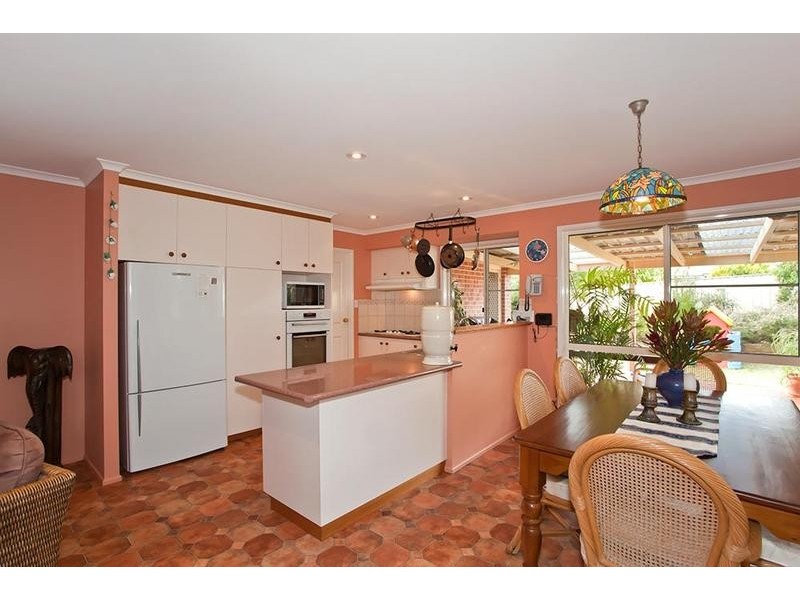 6 Rushlands Street, Glenvale QLD 4350