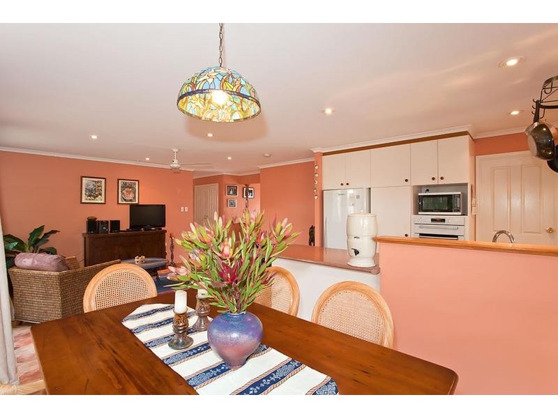 6 Rushlands Street, Glenvale QLD 4350