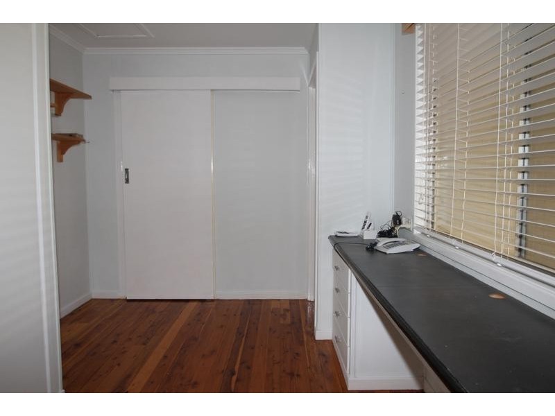 287 Tor Street, Wilsonton QLD 4350