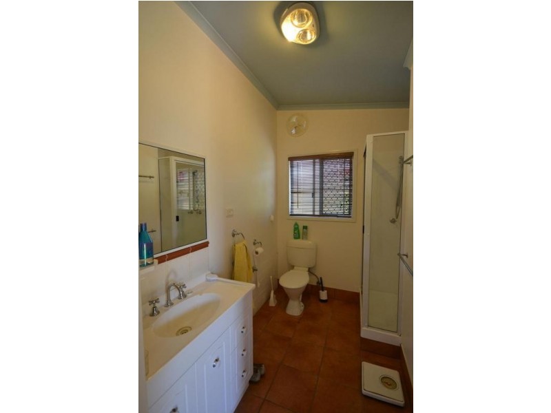 21 Violet Street, Harristown QLD 4350