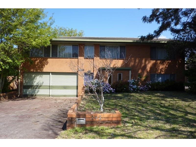 242 Alderley Street, Centenary Heights QLD 4350