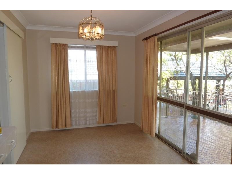 242 Alderley Street, Centenary Heights QLD 4350