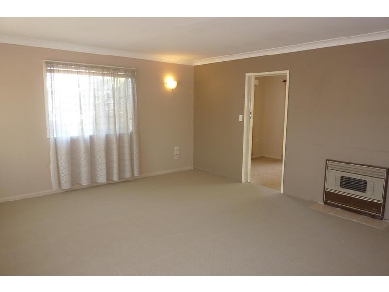 242 Alderley Street, Centenary Heights QLD 4350