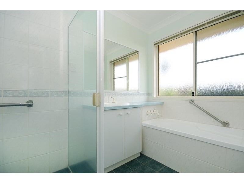 13 Winton Court, Middle Ridge QLD 4350