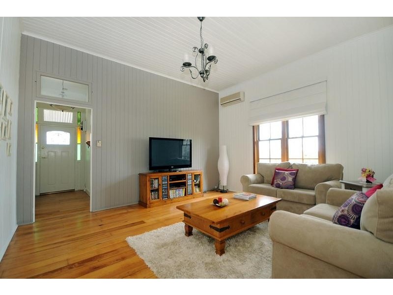 69 Ipswich Street, East Toowoomba QLD 4350