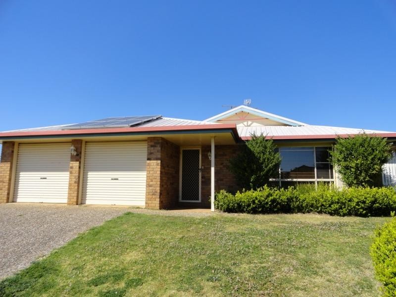 10 Fern Drive, Kearneys Spring QLD 4350
