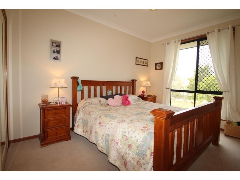 4 Graham Drive, Vale View QLD 4358
