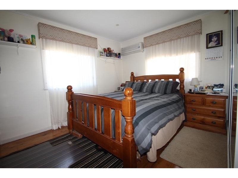 13 Berghofer Drive, Rockville QLD 4350