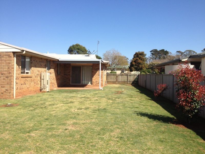 14 Cecilia Street, Kearneys Spring QLD 4350