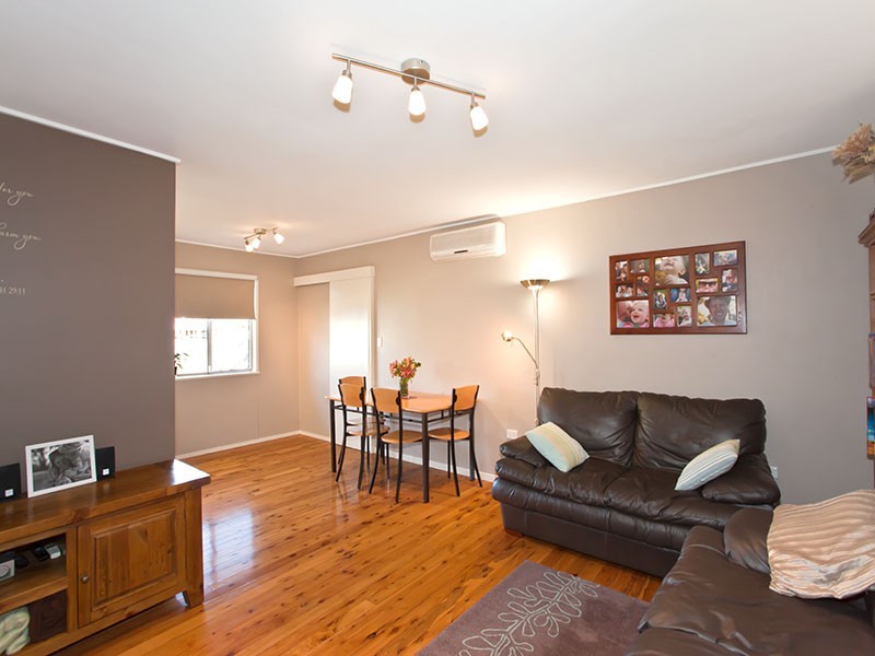 16 Obst Street, Harristown QLD 4350