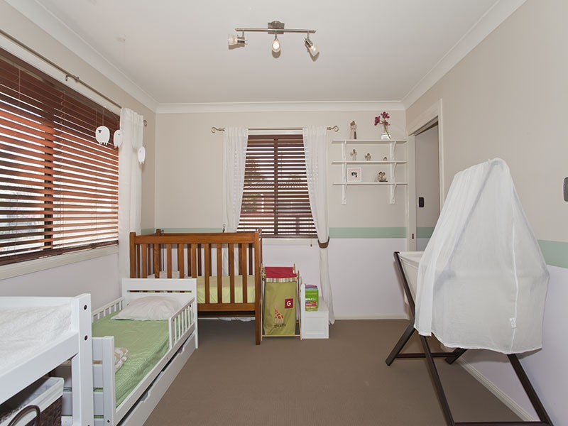 16 Obst Street, Harristown QLD 4350