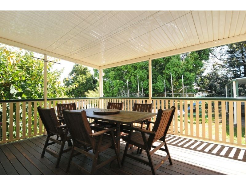 5 Chamberlain Street, North Toowoomba QLD 4350