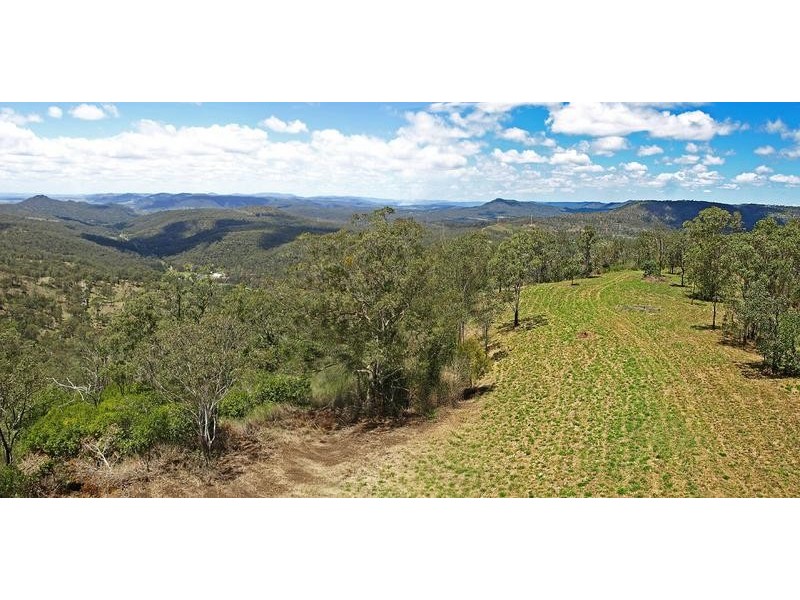 14 Burraway Court, Middle Ridge QLD 4350