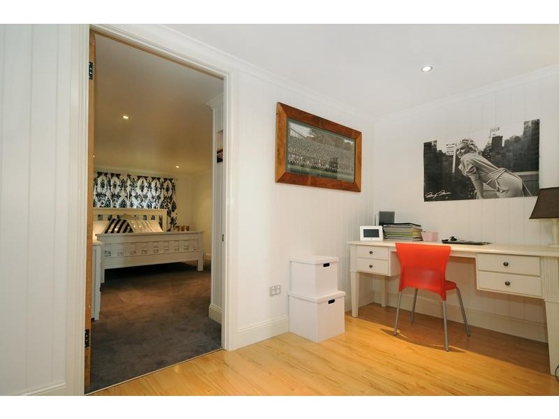2 Chamberlain Street, North Toowoomba QLD 4350