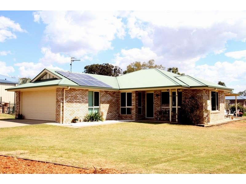 9 Apple Tree Court, Meringandan West QLD 4352