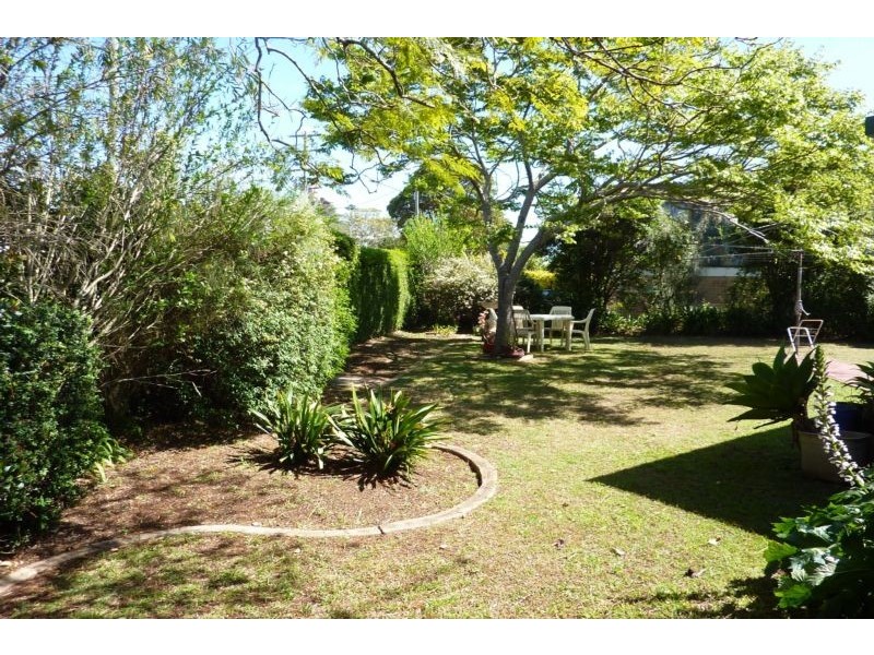 18 Merino Street, Harristown QLD 4350