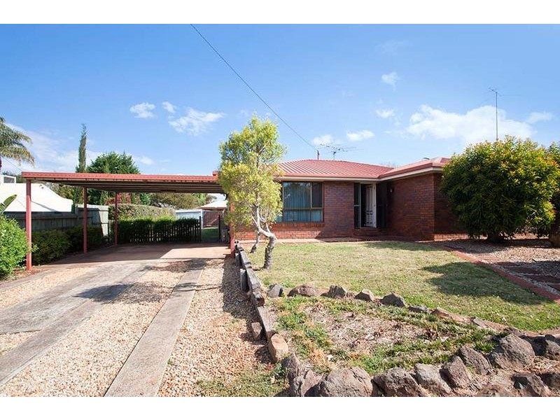 14 Dunemann Street, Kearneys Spring QLD 4350