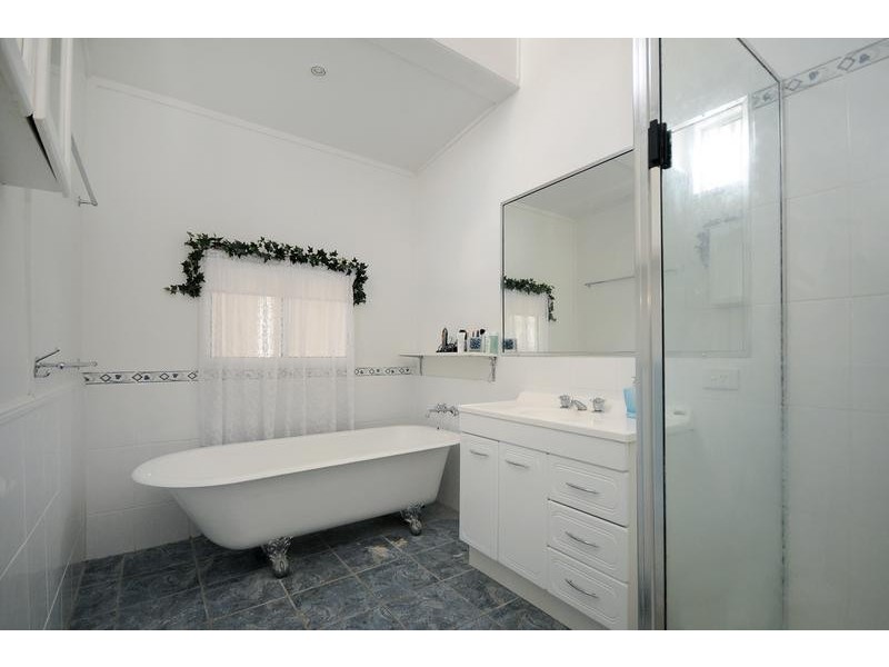 124 Lockyer Creek Road, Helidon QLD 4344