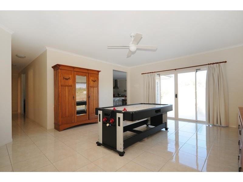 24 Settlers Drive, Gowrie Junction QLD 4352