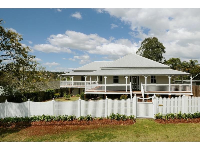 30 Ramsay Street, South Toowoomba QLD 4350