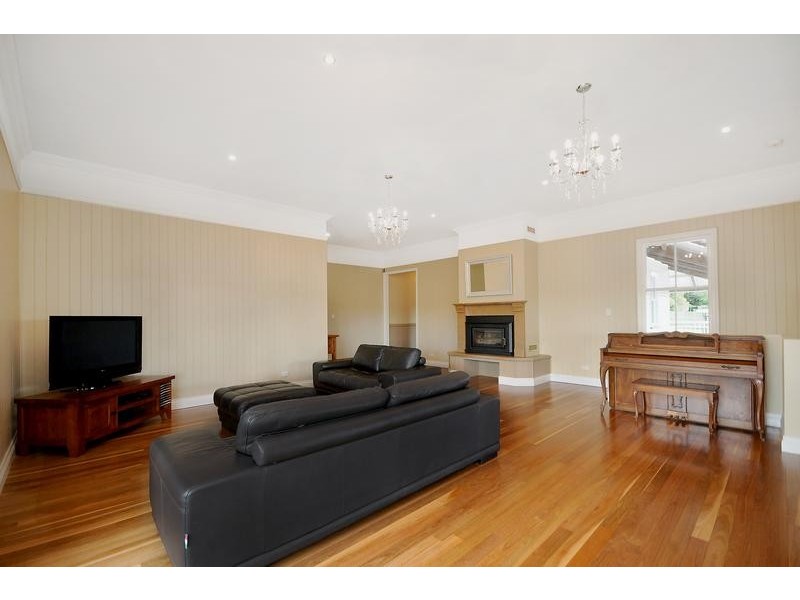 30 Ramsay Street, South Toowoomba QLD 4350