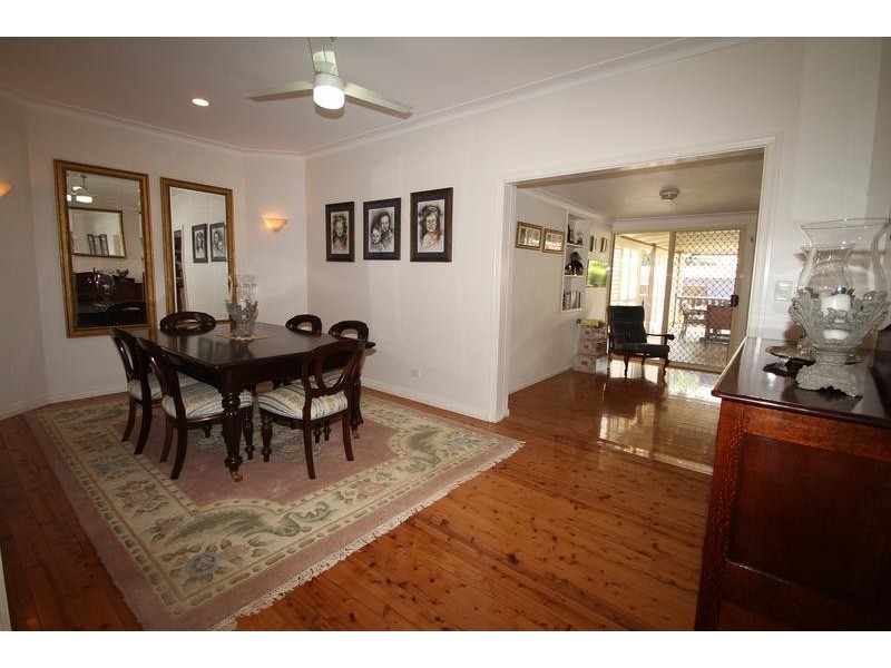 63 Campbell Street, East Toowoomba QLD 4350