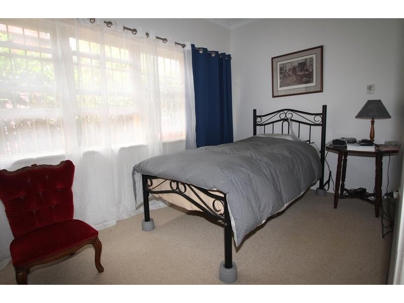 63 Campbell Street, East Toowoomba QLD 4350