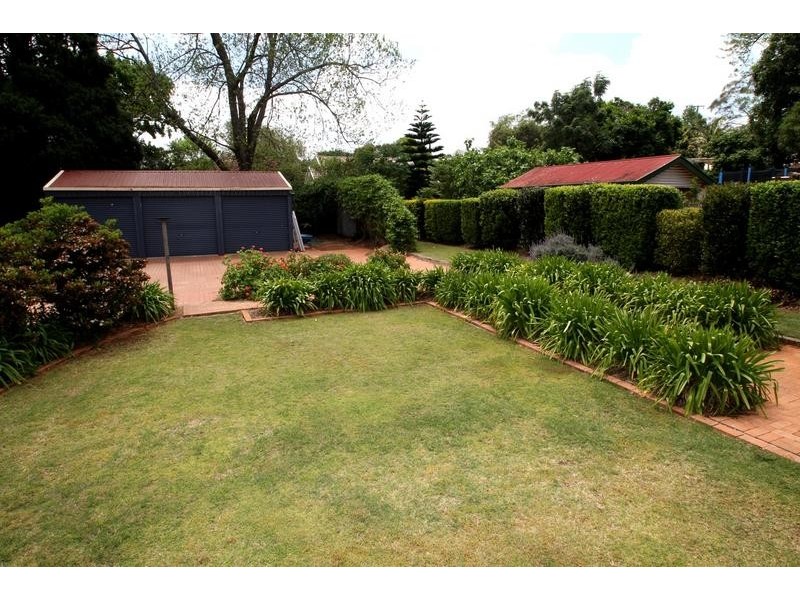 63 Campbell Street, East Toowoomba QLD 4350