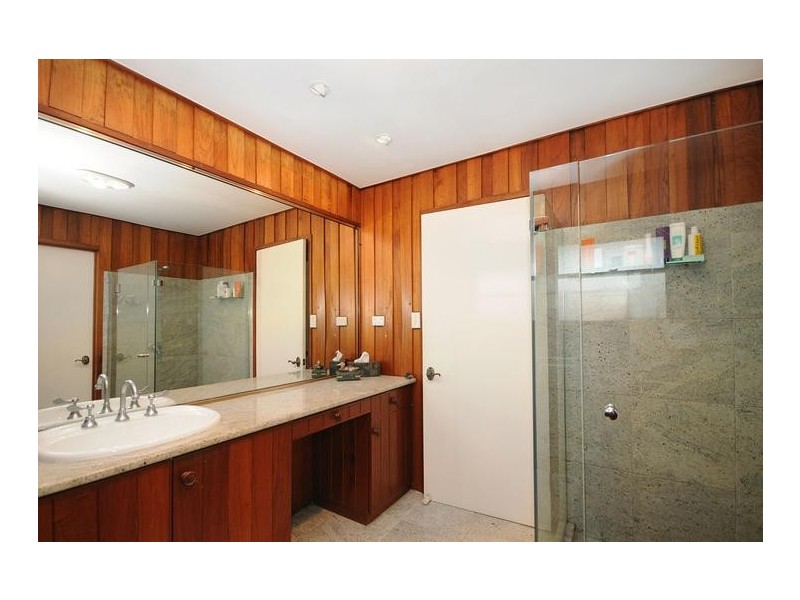 Mount Lofty QLD 4350