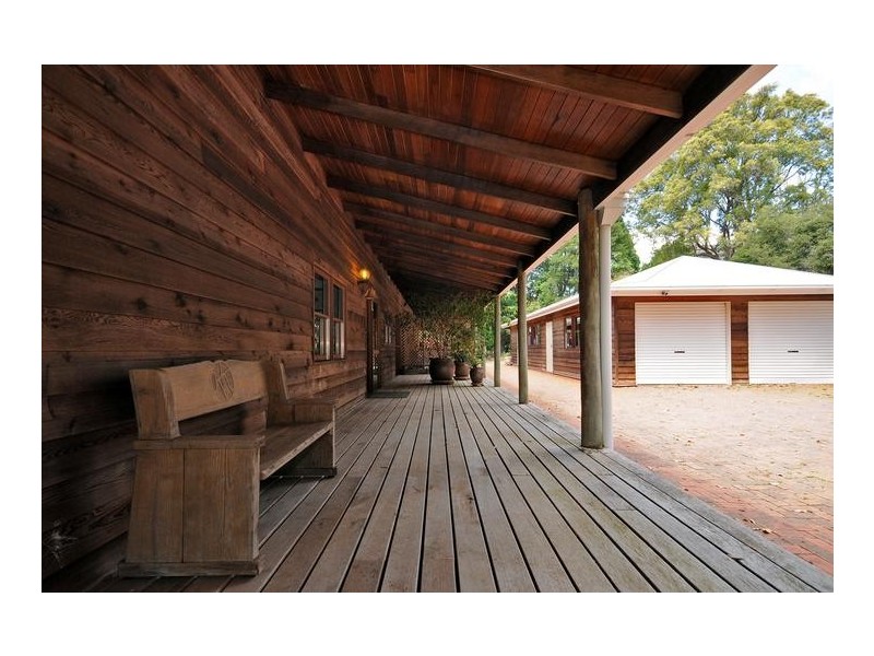 Mount Lofty QLD 4350