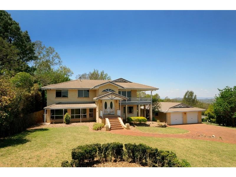 8 Trafalgar Street, Middle Ridge QLD 4350