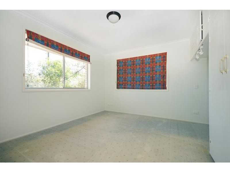 8 Trafalgar Street, Middle Ridge QLD 4350